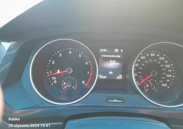 Volkswagen Tiguan cena 95000 przebieg: 60000, rok produkcji 2021 z Gubin małe 121
